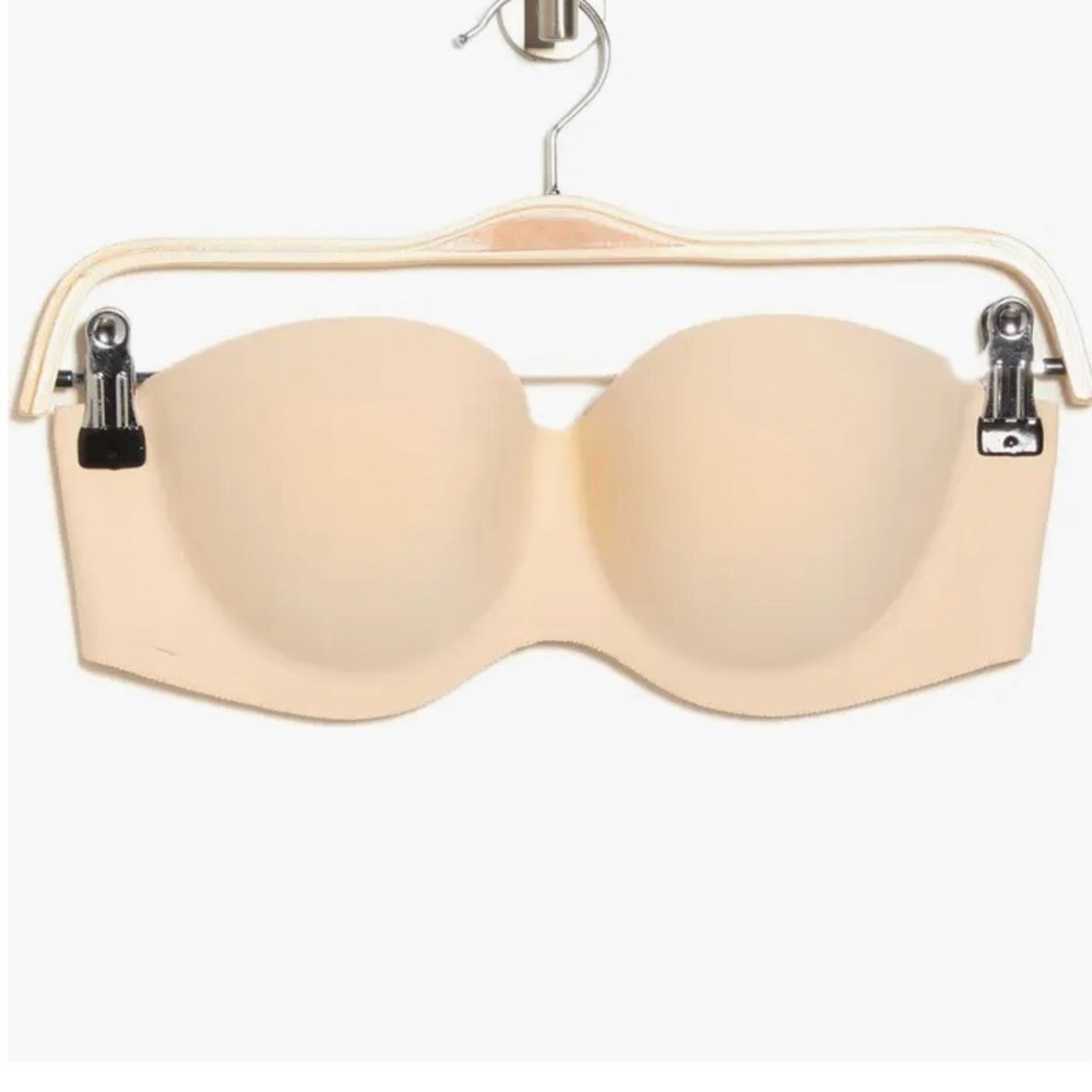 Felina Hint Of Skin Strapless Underwire Bra Size 36B Style 6202